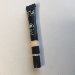 New MUFE Ultra HD Concealer in Y21